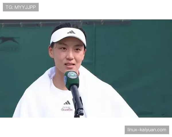 王欣瑜训练完直接啃冰棒，这自律和放纵切换也太真实了吧